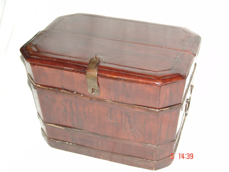 DF-1018 Antike Holz Box