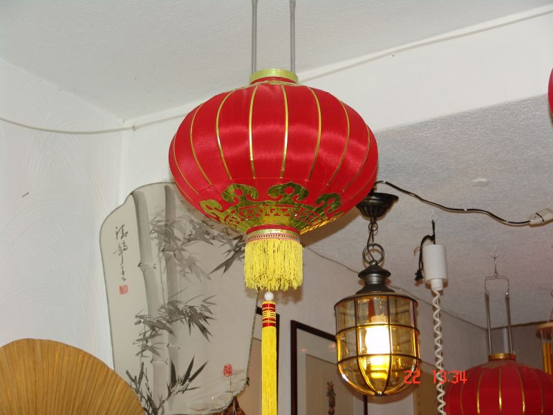 5466 Seiden Lampe aus China